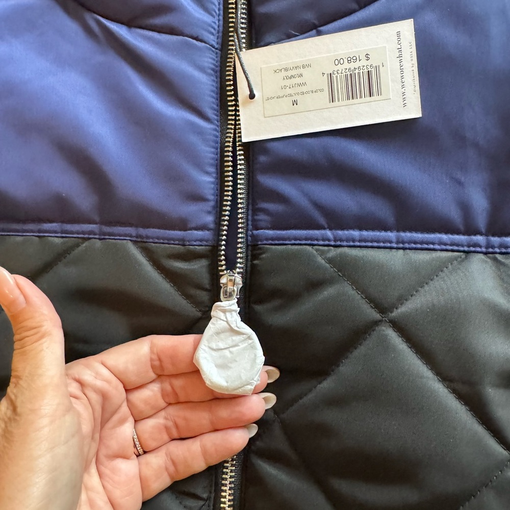 Weworewhat Quilted Color Block Jacket Navy Blue Women’s Medium NWT Trendy Puffer - Picture 6 of 9